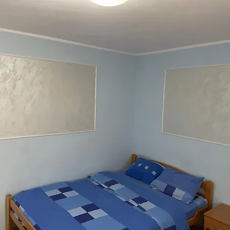 Albergue Banja Gornja Trepca-smestaj Grof *