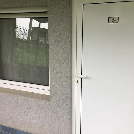 Banja Gornja Trepca-smestaj Grof Ostello